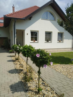 Rozmaring Vendégház